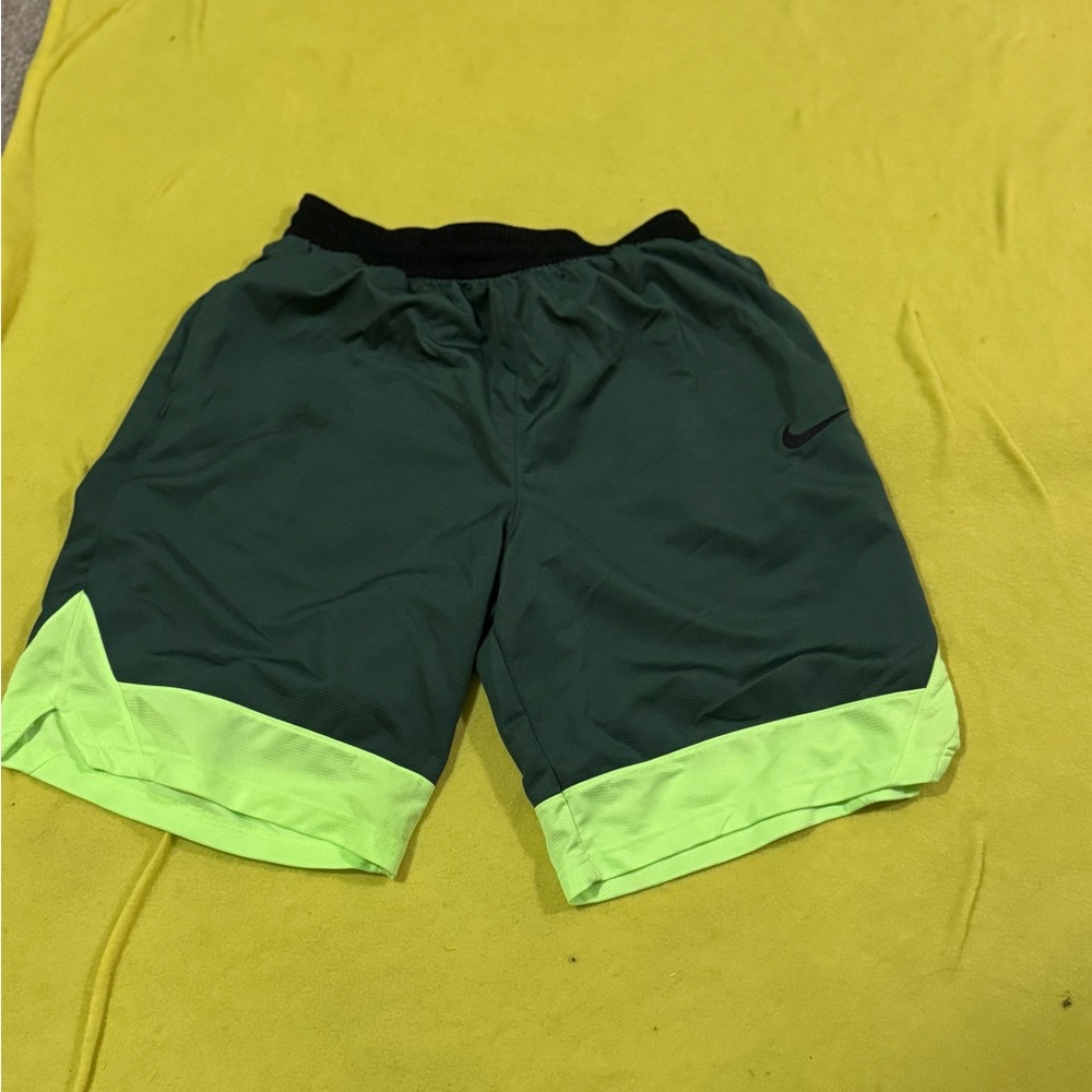 Nike Men's Dark Green and Neon Yellow Athletic Shorts